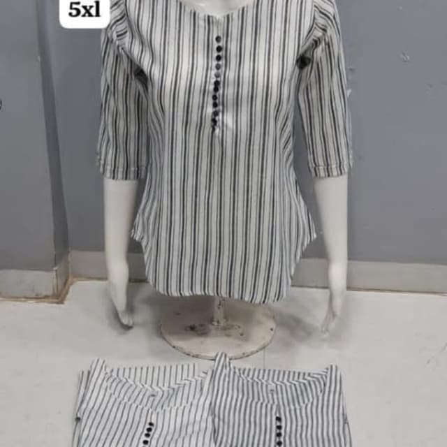 White base with black vertical stripes Top