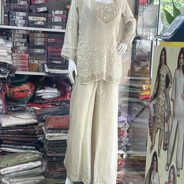 Champagne Gold/Off-White Co-ord set (Tunic/Kurti with Wide-leg pants and Jacket)
