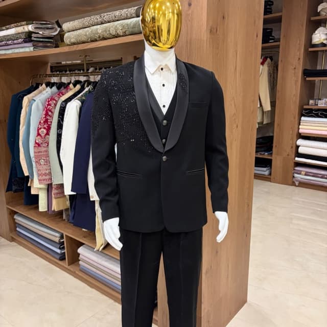 Black and White Three-piece Suit