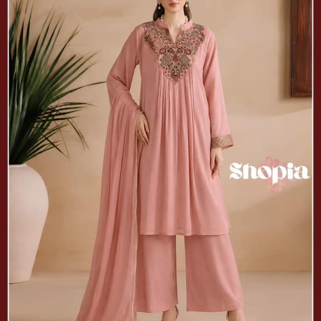 Dusty pink Salwar Kameez suit
