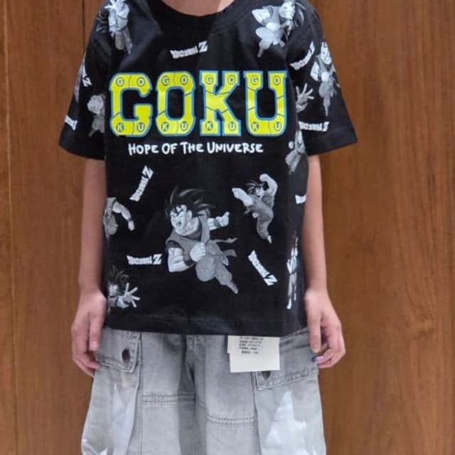 Black with white and yellow graphic print T-shirt