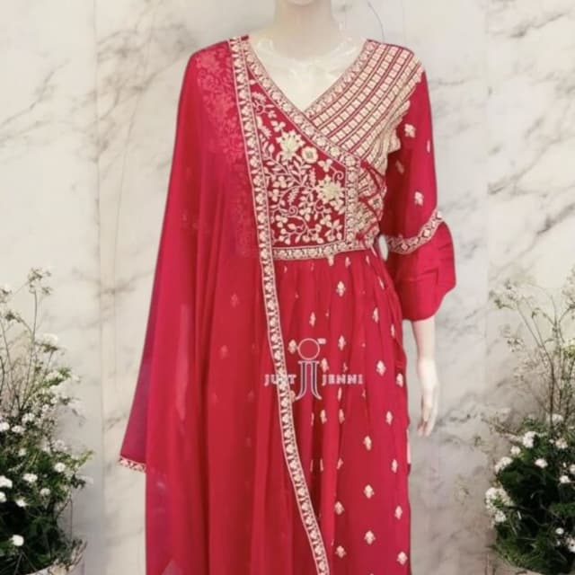 Deep pink or magenta with off-white/gold embroidery Salwar Kameez Set
