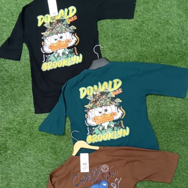 Down shoulder Tshirt