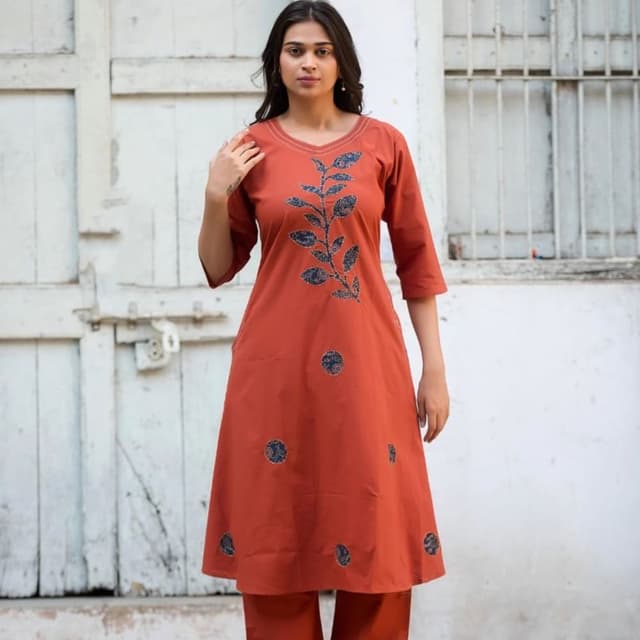 Red Salwar Suite