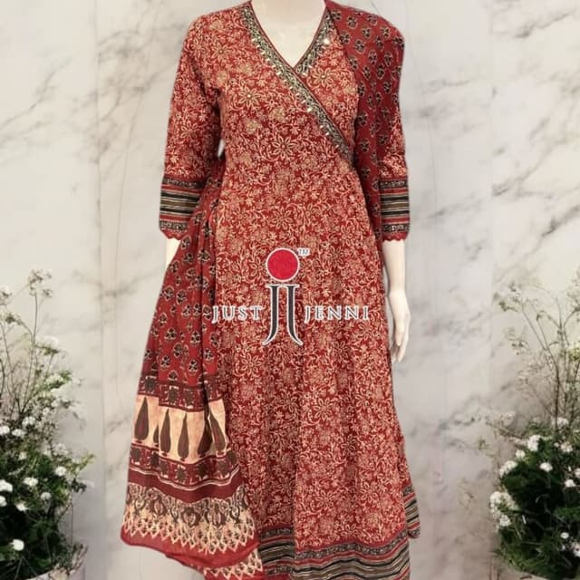 Red Salwar Suite